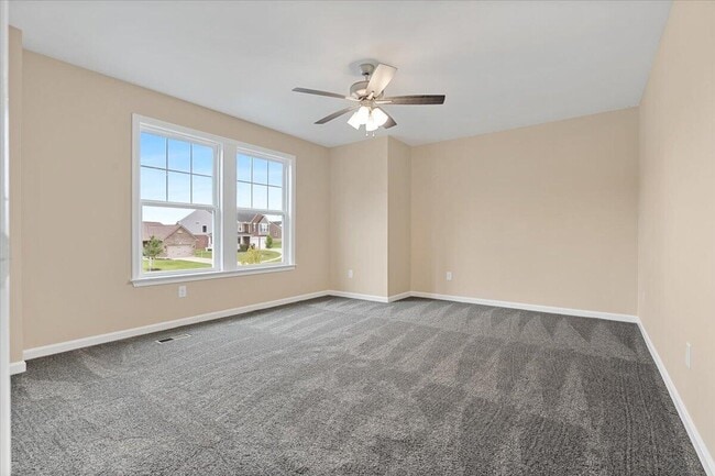 Building Photo - 1618 Ravine Trl