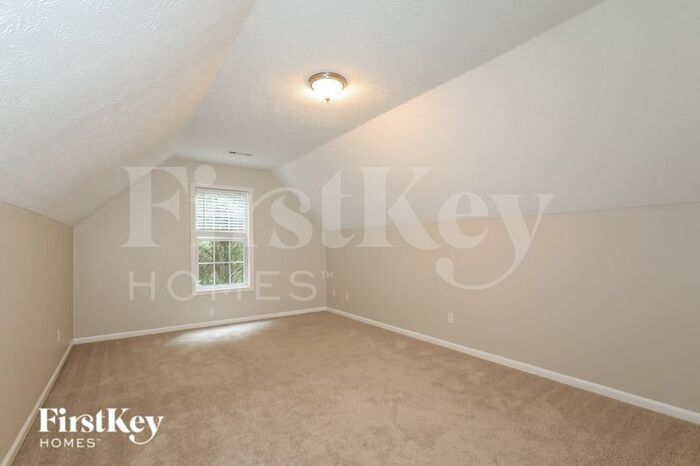 Building Photo - 3881 Berkshire Ridge Dr