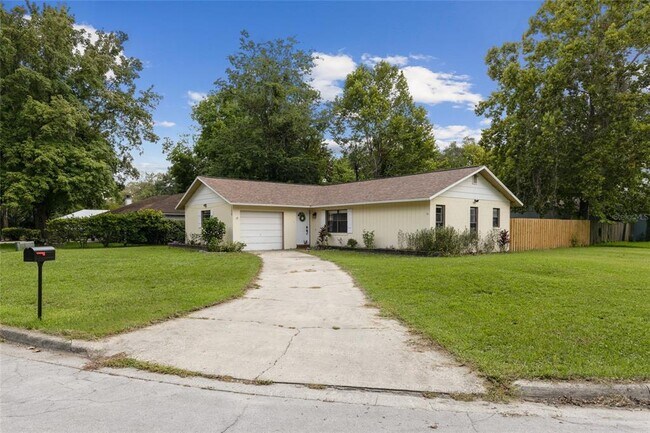 Primary Photo - 1228 SW 75th Dr