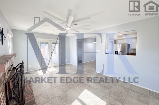 Building Photo - 3Bed/2Bath Home at Olive Ave/103rd Ave! Ready for Immediate Move-In! -- RV GATE! NO HOA!