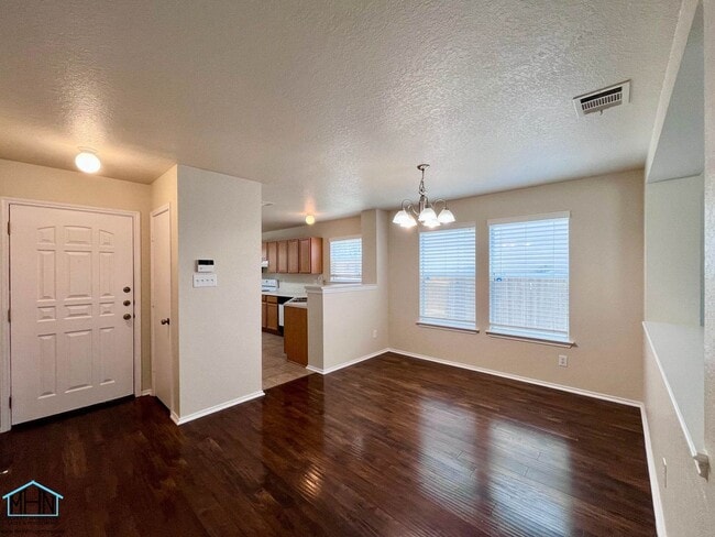 Building Photo - 127 Booker Palm