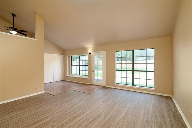 Building Photo - 2521 Liberty Ln