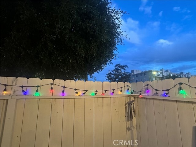 Building Photo - 1433 S Beverly Dr