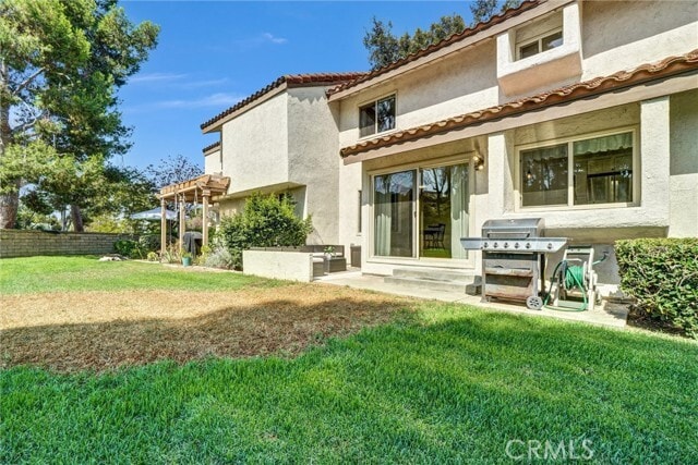 Building Photo - 26606 La Roda