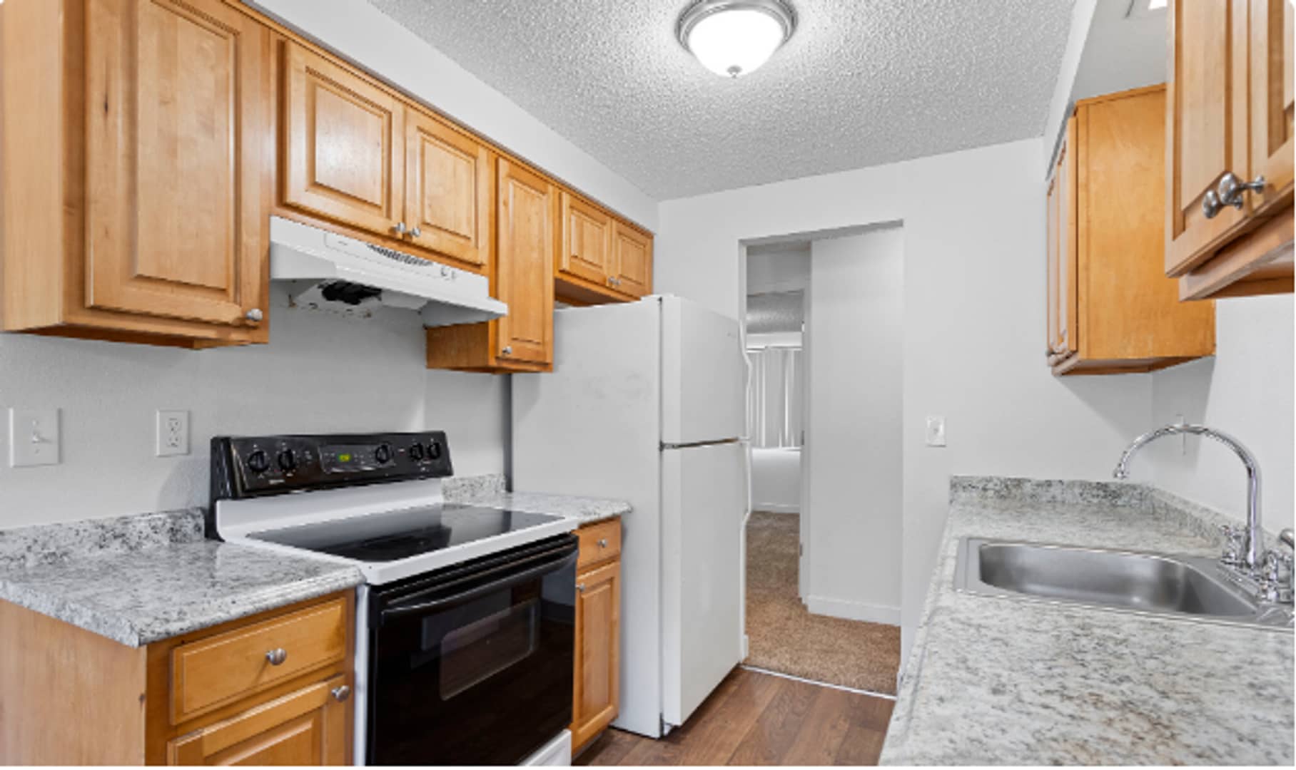 Interior Photo - East 25