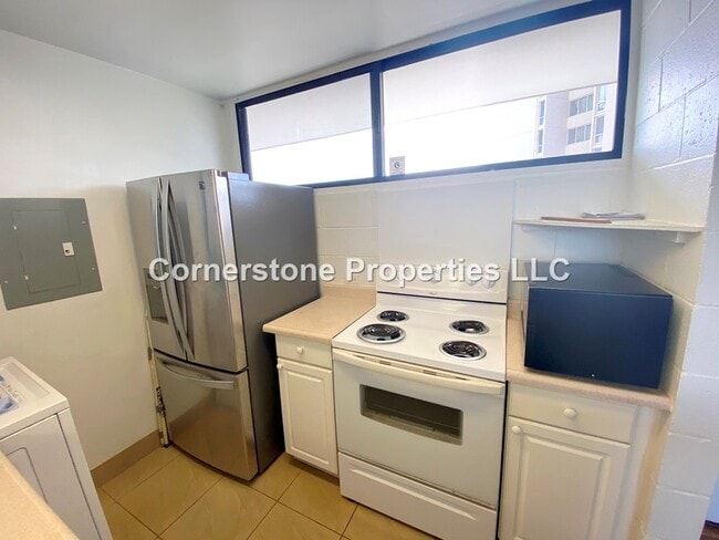 Building Photo - 99-15 Kalaloa St