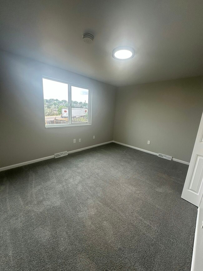 Building Photo - 9340 W 104th Pl