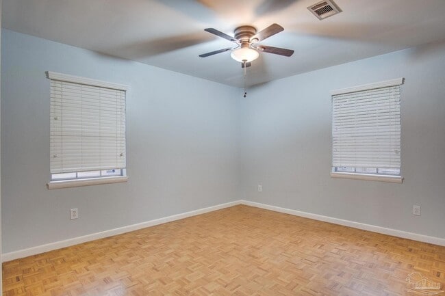 Building Photo - 1400 N D St