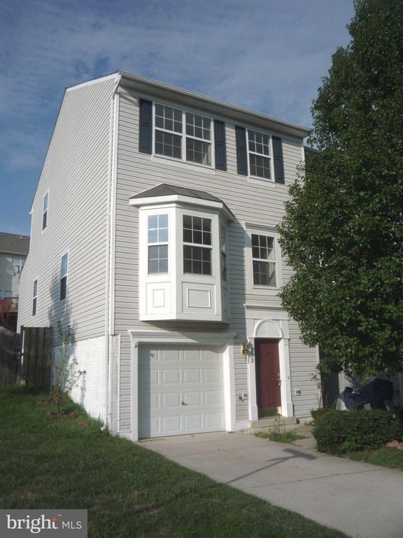 Building Photo - 552 Sparkleberry Terrace NE