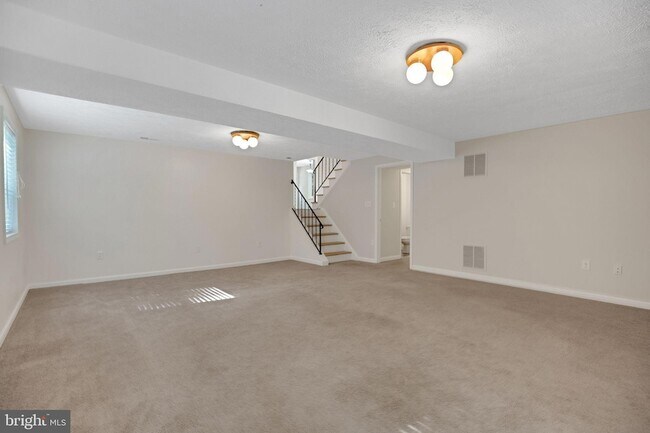 Building Photo - 37245 E Spicer Dr