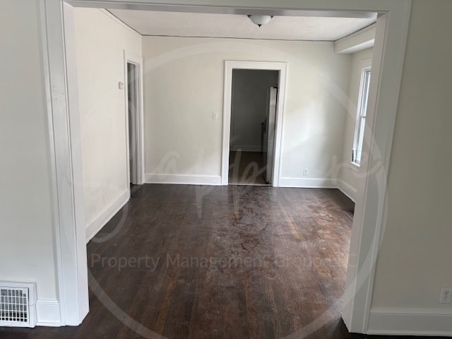 Building Photo - 1508 E 49th Terrace