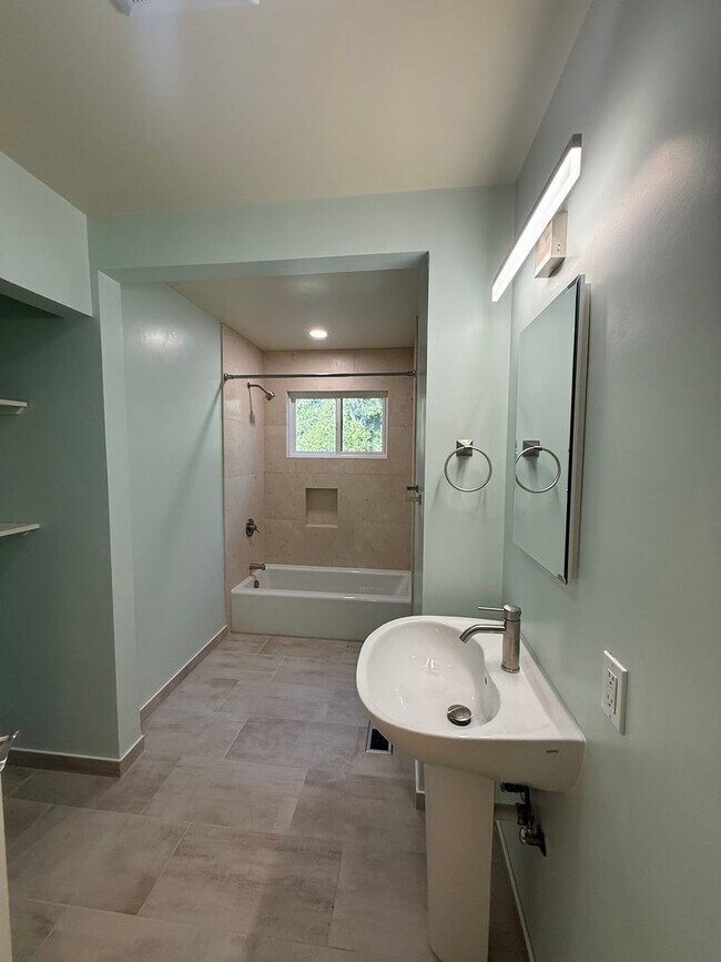 Building Photo - Panoramic Ocean View Home in Aptos!