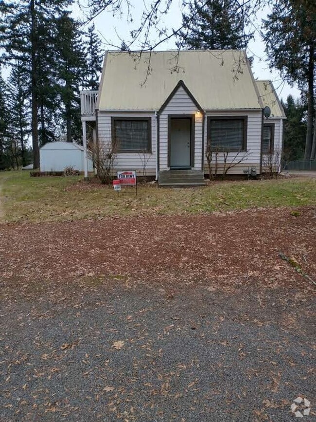 Building Photo - One of a Kind Quaint House on Almost 2 Acr...