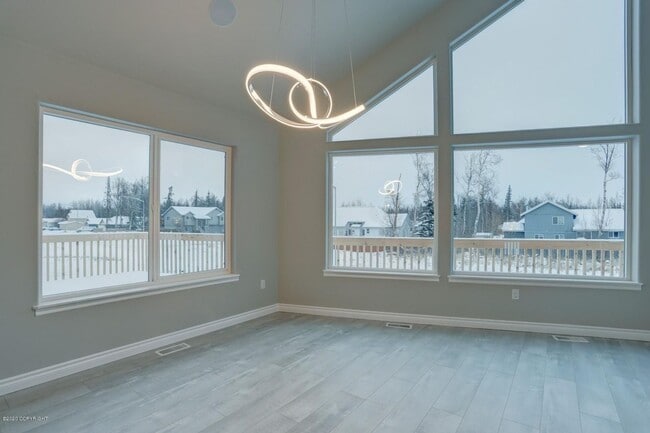 Building Photo - Live in luxury and style in this new, modern 4 bedroom home with upgraded everything, mountain vi...