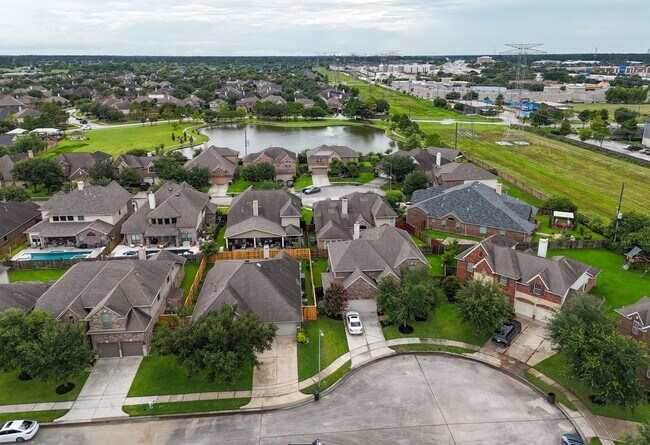 Building Photo - 14831 Vesper Lake Ct