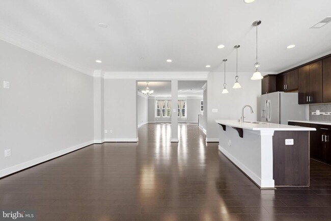 Building Photo - 43976 Vaira Terrace