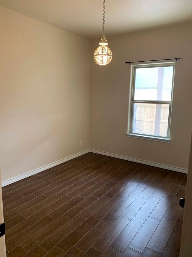 Building Photo - Spacious Ranch Home with Covered Patio & Greenbelt | 410 & Rittiman Rd