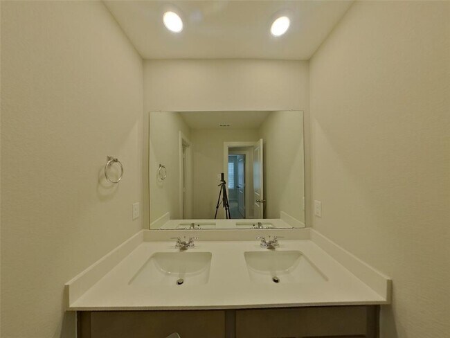 Building Photo - 22828 Frassino Pl