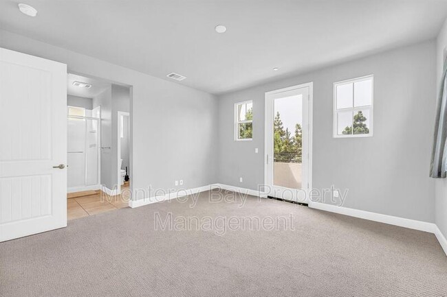 Building Photo - 589 Rosa Monte Wy