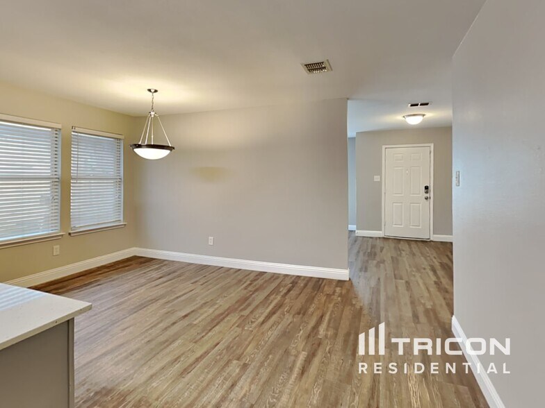 Building Photo - 1133 Single Tree Dr