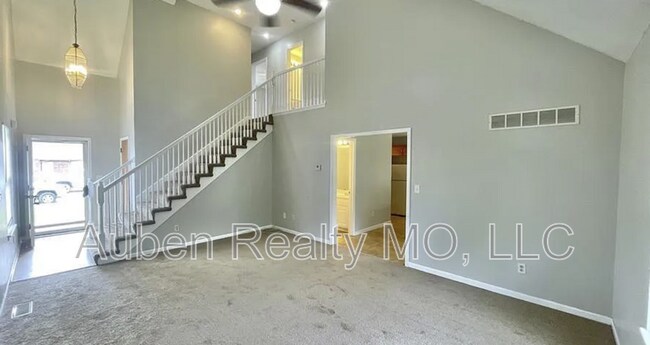 Building Photo - 19009/19011 S Ash St