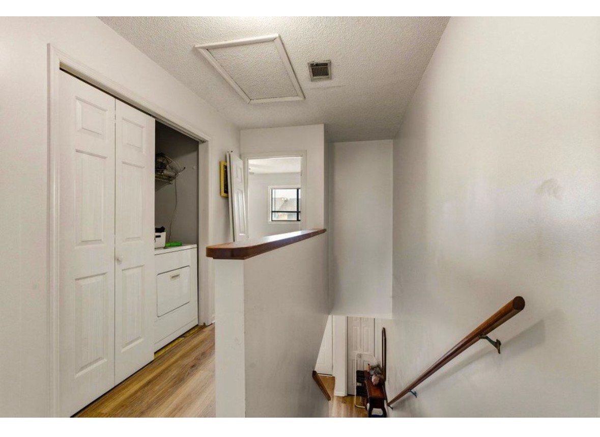 Building Photo - 775 Plantation Dr