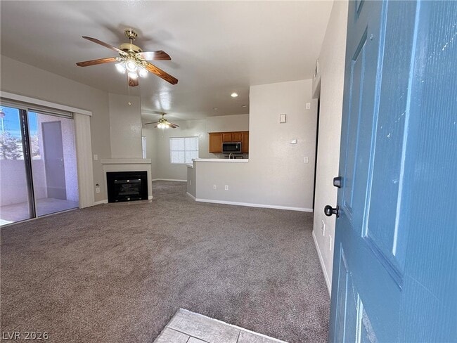 Building Photo - 2113 Echo Bay St