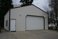 Building Photo - Shop Studio Unit