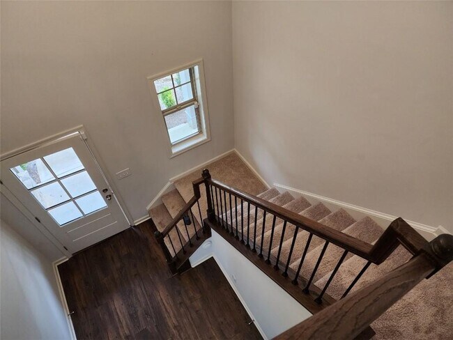 Building Photo - 5553 Shallow Branch Dr