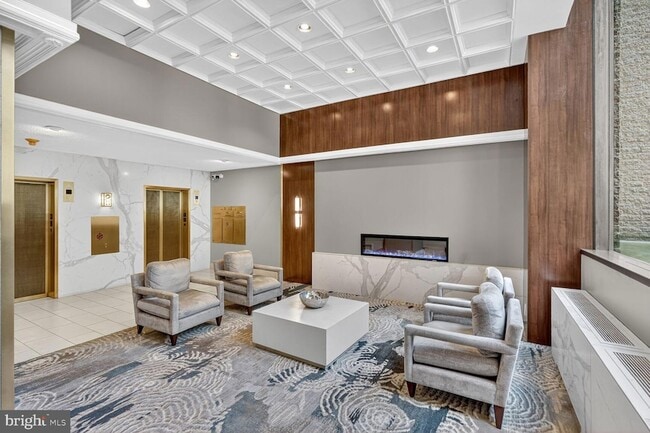 Building Photo - 5500 Friendship Blvd