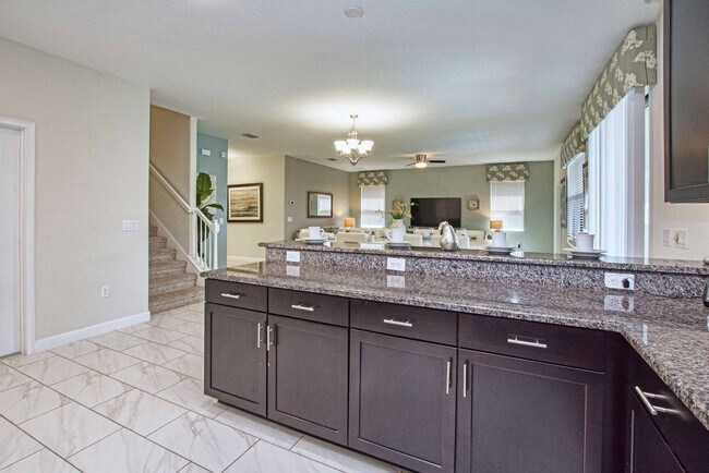 Building Photo - 9160 Scramble Dr