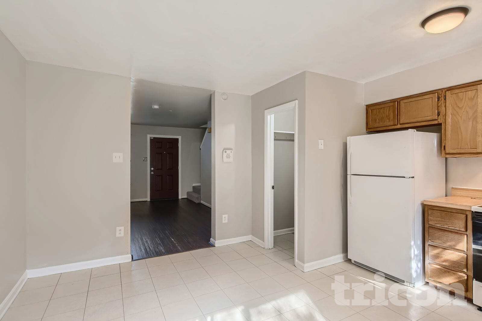 Building Photo - 639 Glynock Pl