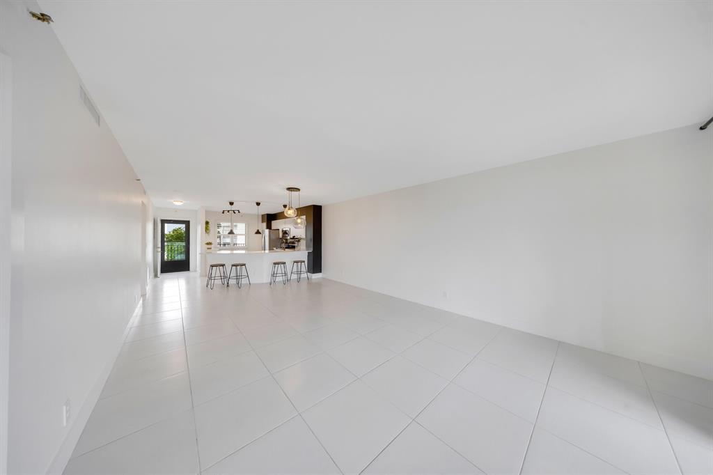 Building Photo - 2217 Cypress Island Dr