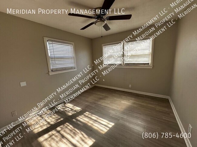 Building Photo - 1602 39th St