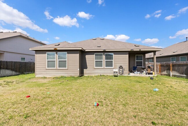 Building Photo - 149 River Rise Rd