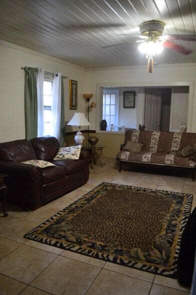 Building Photo - 3510 SE 139th St