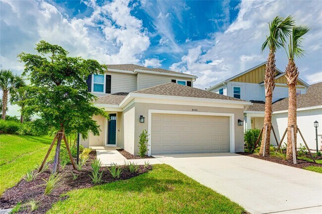 Building Photo - 8440 Skye Rnch Blvd