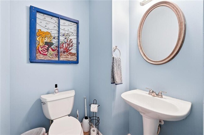 Building Photo - 1149 Liberty Pkwy NW