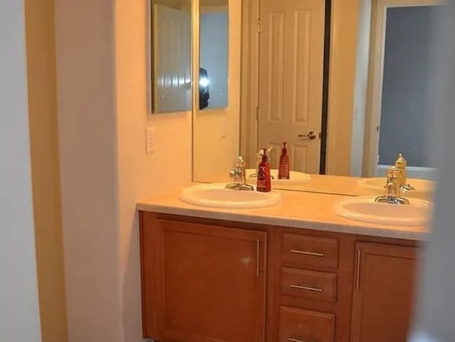 Building Photo - 2 bedroom townhome nestled in the heart of Fountain.