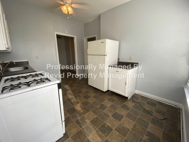 Building Photo - The Gables at Auburndale!