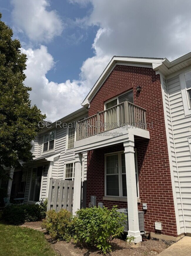 Building Photo - 110 Allerton Dr