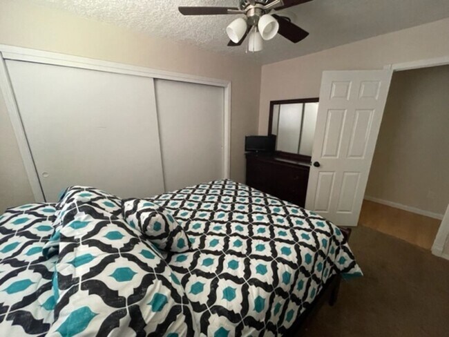 Building Photo - Nice Three Bedroom, 2 Bath home for rent.