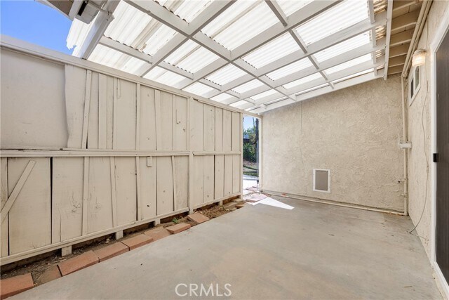 Building Photo - 1604 Avenida Del Vista