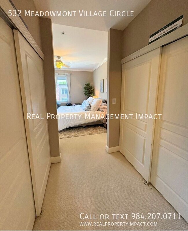 Building Photo - 532 Meadowmont Village Cir