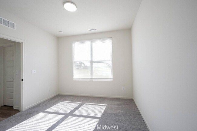 Building Photo - 6809 Blackwater Ln