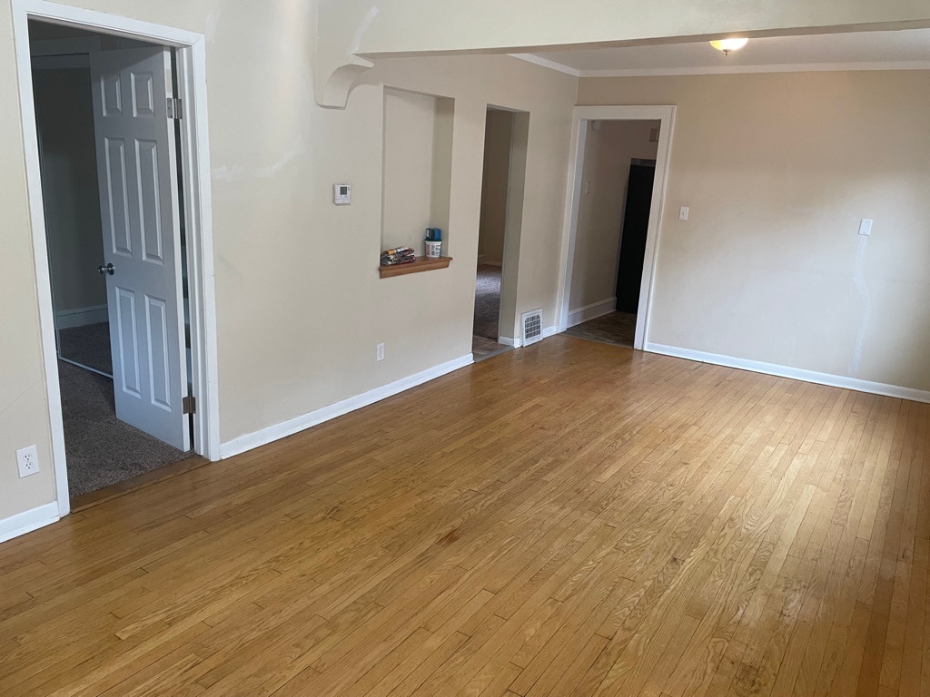 Living Room - 212 N 63rd St