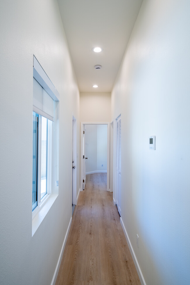 Building Photo - 25173 Vista Fusco