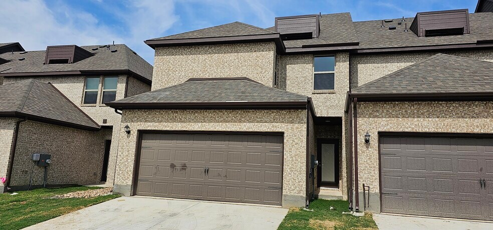 Building Photo - 5960 Bursey Rd