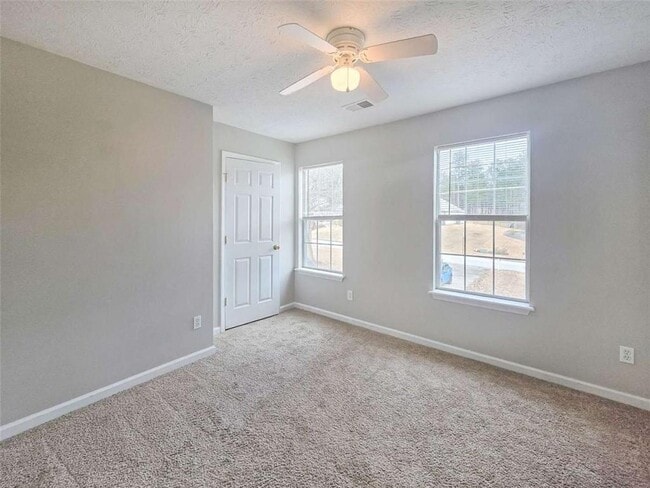 Building Photo - 4445 Brookridge Dr SW