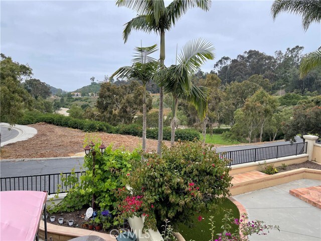 Building Photo - 14 Calella